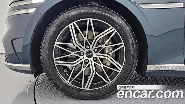 Genesis G90 Бензин 3.5 турбо AWD — Фото автомобиля 5