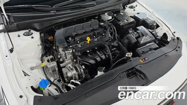 Hyundai AVANTE Новый Avante (CN7) — Фото автомобиля 6