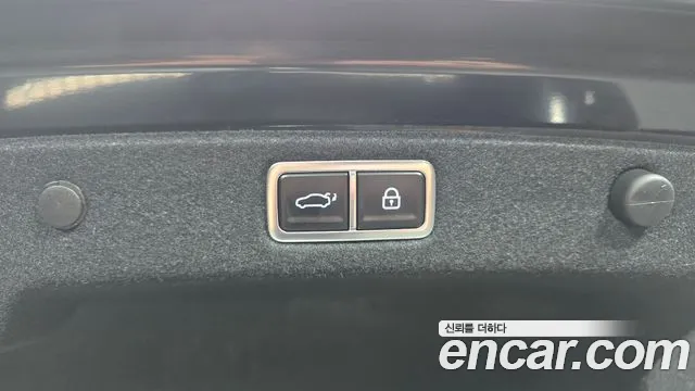 Hyundai Grandeur GN7 — Фото автомобиля 20
