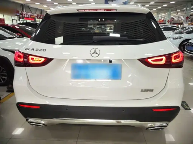 Mercedes-Benz GLA-Class — Фото автомобиля 5
