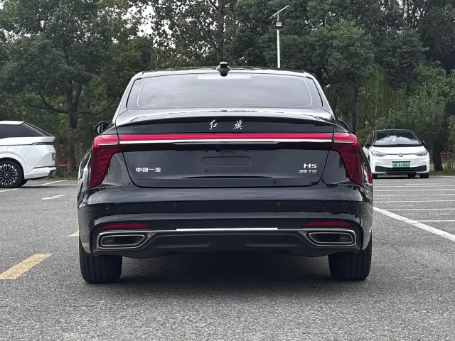 Hongqi H5 — Фото автомобиля 5