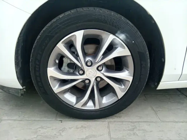 Buick Verano — Фото автомобиля 24