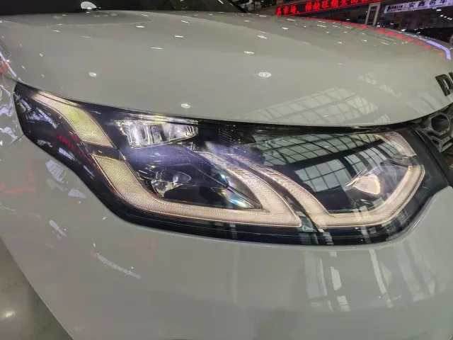Land Rover Discovery Sport — Фото автомобиля 30