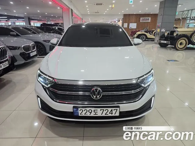 Volkswagen Jetta — Фото автомобиля 2
