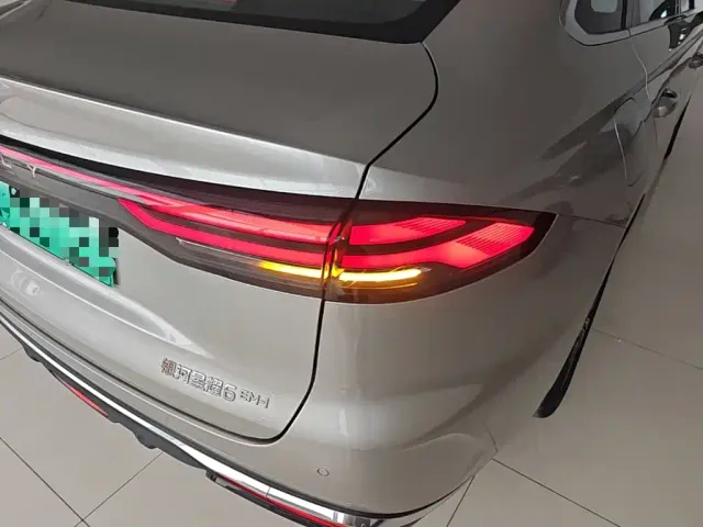 Geely Galaxy Stellar 6 — Фото автомобиля 7