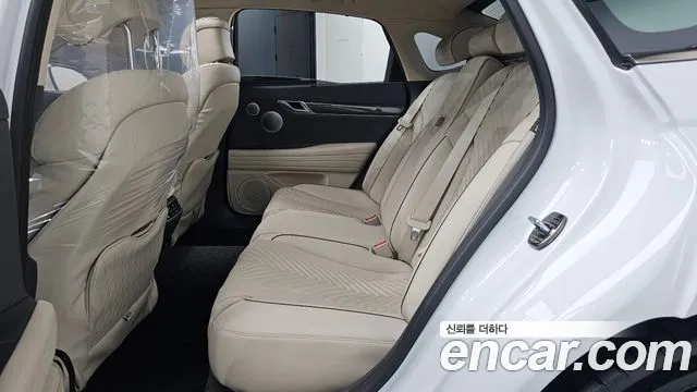 Genesis G80 RG3 — Фото автомобиля 16