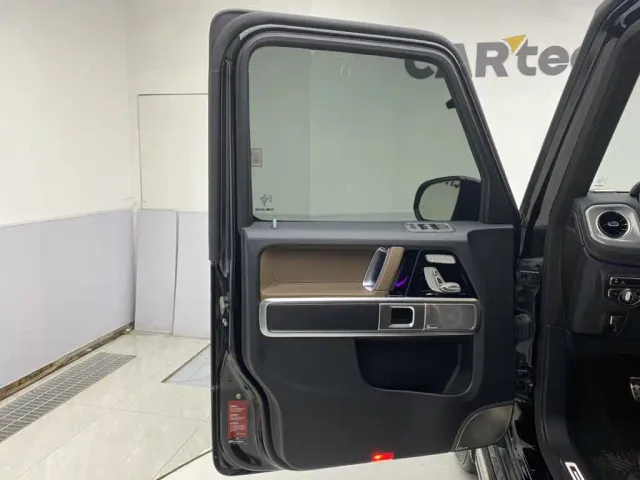 Mercedes-Benz G-Class — Фото автомобиля 16
