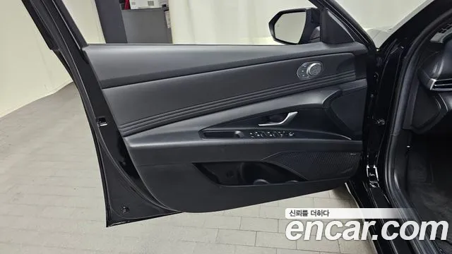 Hyundai AVANTE Новый Avante (CN7) — Фото автомобиля 22