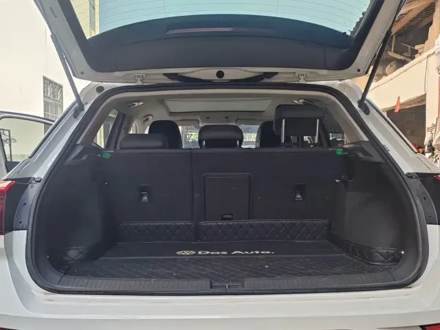Volkswagen Volkswagen T-ROC 2021 280TSI DSG 2WD Elite Connected — Фото автомобиля 18