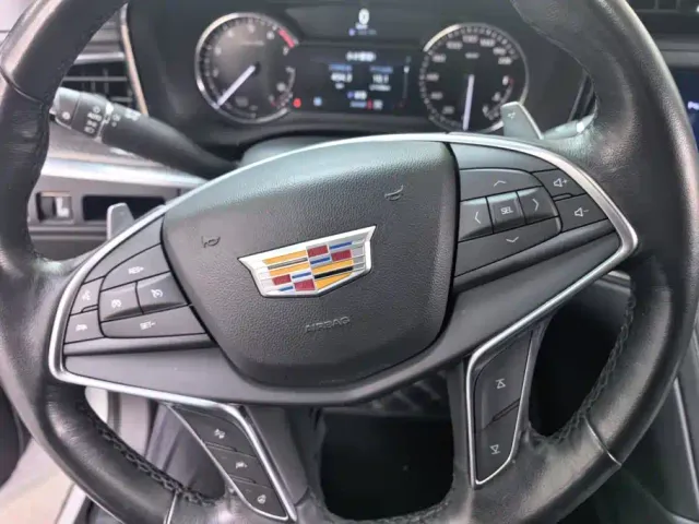 Cadillac XT5 — Фото автомобиля 15
