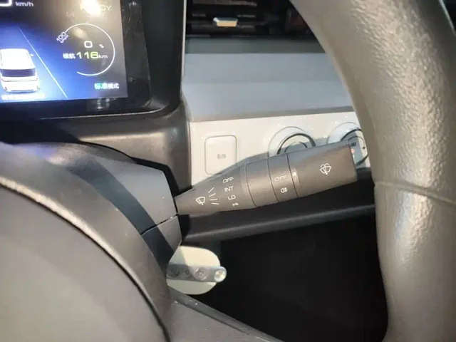 Wuling Motors Hongguang MINIEV 2022 GAMEBOY 200km Play Edition LFP — Фото автомобиля 13