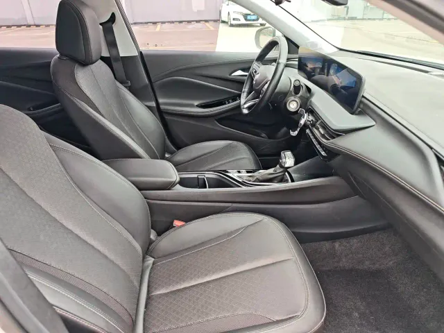 Buick Verano — Фото автомобиля 9