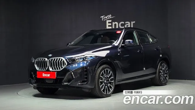 Фотография автомобиля — BMW X6 G06