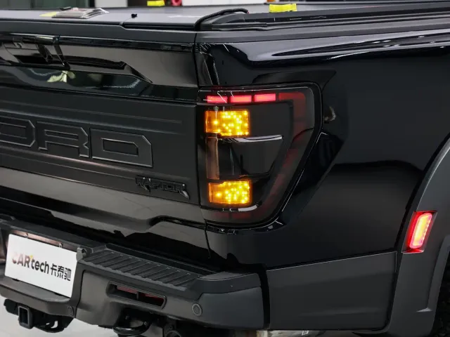 Ford F-150 Raptor — Фото автомобиля 5