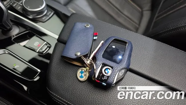 BMW 5 Series G30 — Фото автомобиля 15