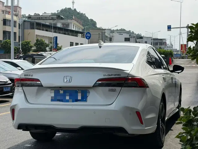 Honda Inspire — Фото автомобиля 9