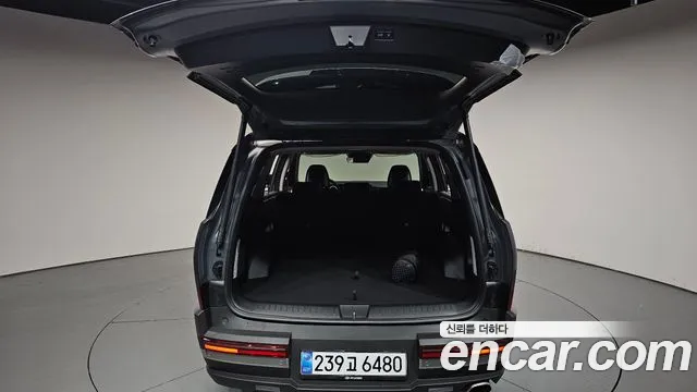 Hyundai Santafe Santa Fe (MX5) Бензин 2.5T 2WD — Фото автомобиля 18