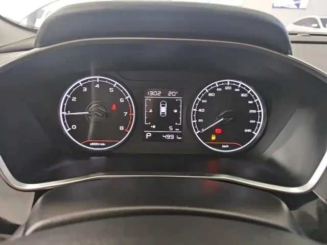 Geely Binyue — Фото автомобиля 11