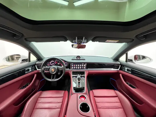 Porsche Panamera — Фото автомобиля 20