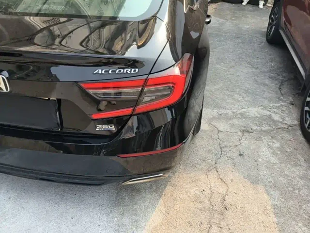 Honda Accord — Фото автомобиля 7