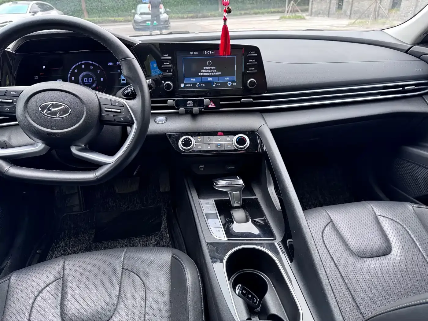 Hyundai Elantra 2022 1.5L CVT GLX Elite Edition — Фото автомобиля 17