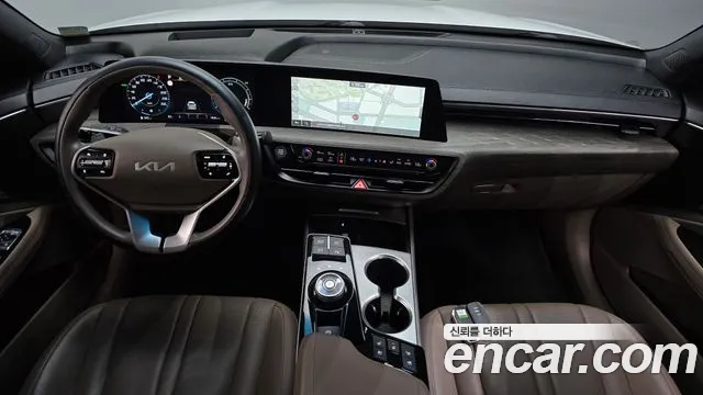 Kia K8 Hybrid — Фото автомобиля 10