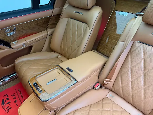 Zunjie Zunjie S800 2025 Model Extended Range Starlight Premium Edition 5-Seater — Фото автомобиля 16