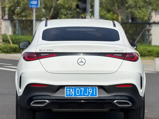 Mercedes-Benz GLC Coupe — Фото автомобиля 8