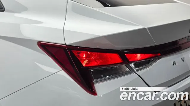Hyundai AVANTE Smart — Фото автомобиля 23