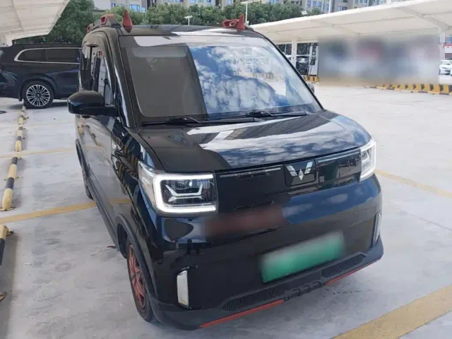 Wuling Hongguang Mini EV — Фото автомобиля 3