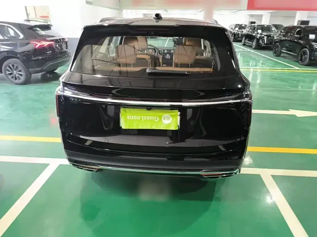 Hongqi HS7 PHEV — Фото автомобиля 5