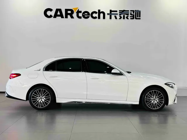 Mercedes-Benz C-Class — Фото автомобиля 4
