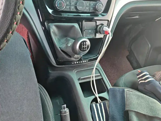 JAC Refine M3 — Фото автомобиля 16