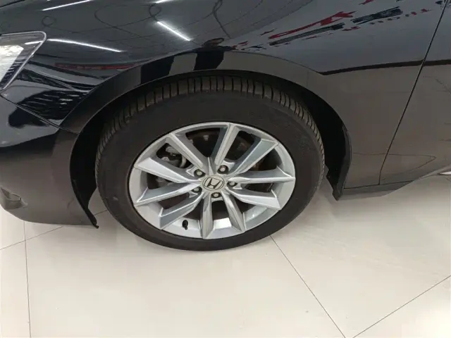 Honda Accord — Фото автомобиля 22