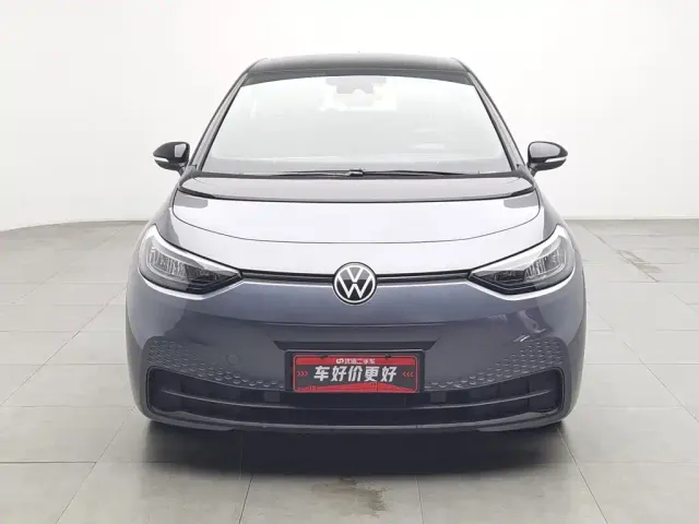 Volkswagen ID.3 — Фото автомобиля 3