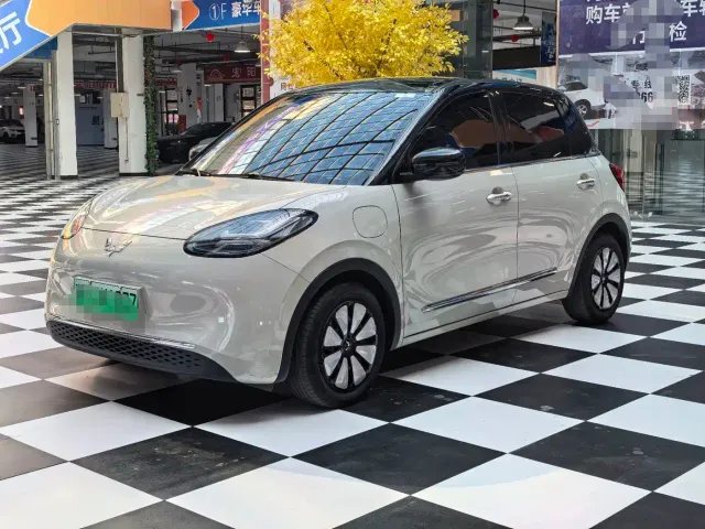 Wuling Bingo — Фото автомобиля 3