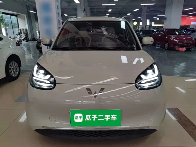 Wuling Bingo — Фото автомобиля 2
