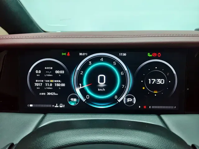 GAC Trumpchi Trumpchi M8 2023 Model Master Series 400T Flagship Edition — Фото автомобиля 15