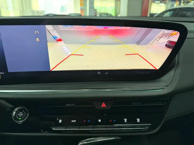 Buick Envision S — Фото автомобиля 11