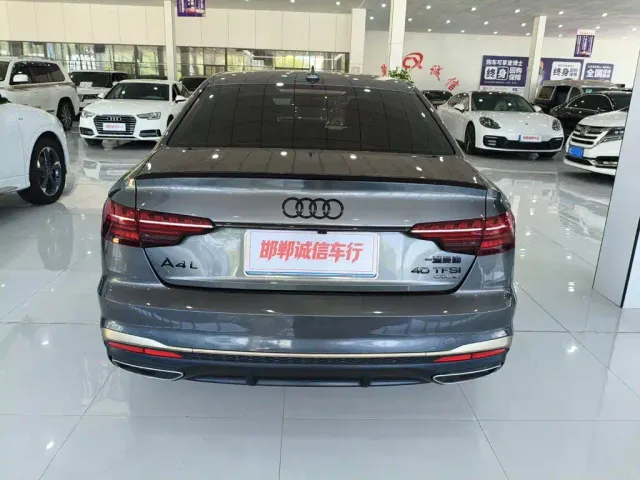 Audi A4L — Фото автомобиля 5
