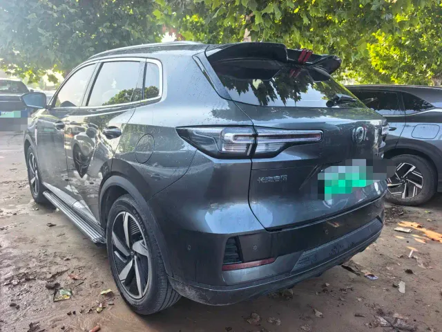 Changan Qiyuan Q05 — Фото автомобиля 10