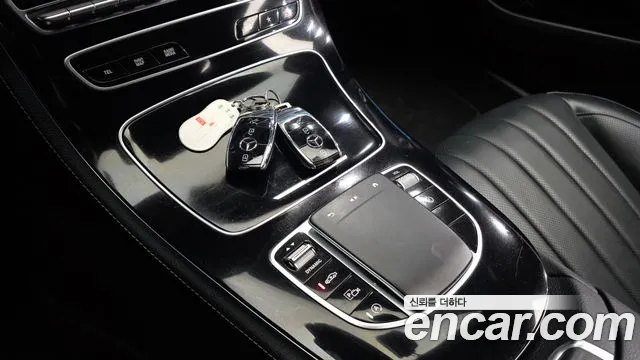 Mercedes-Benz E-Class W213 — Фото автомобиля 29