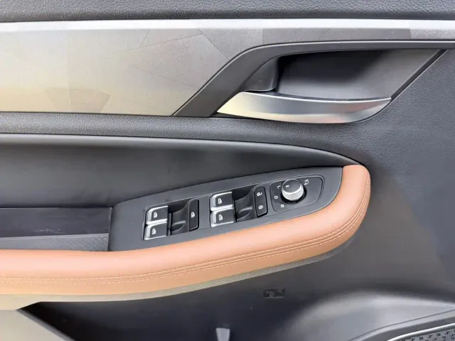 Geely Vision X6 — Фото автомобиля 10