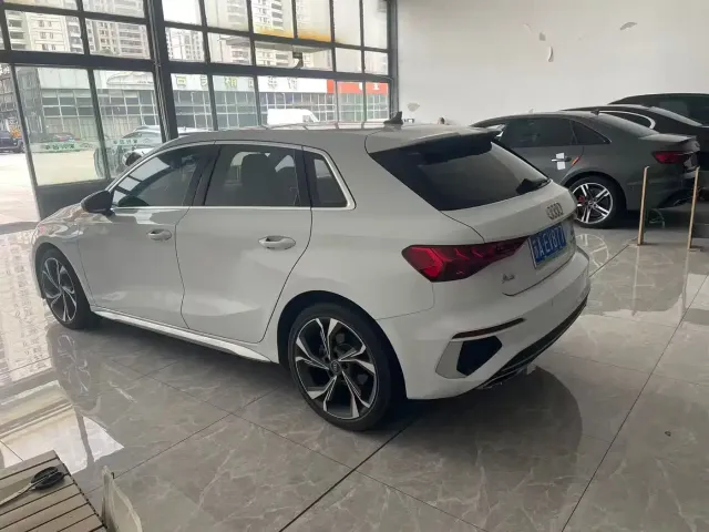 Audi A3 — Фото автомобиля 12