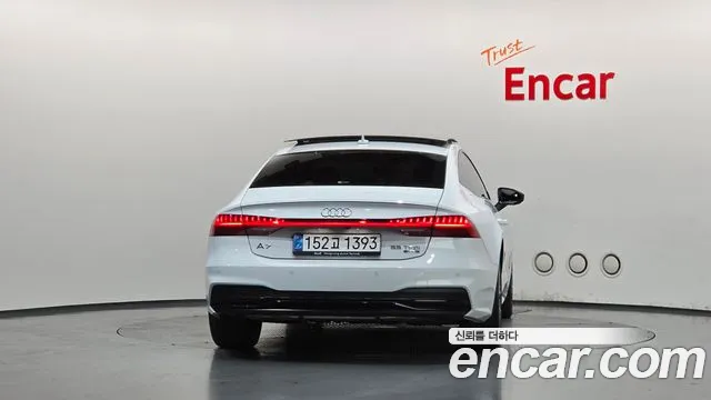 Audi A7 4K — Фото автомобиля 4