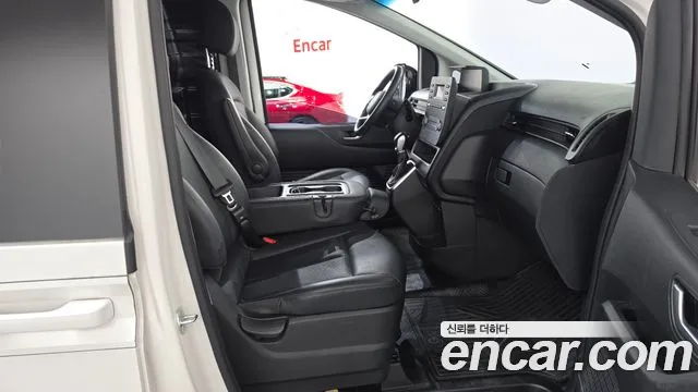 Hyundai Staria Staria L3.5 Карго 3 места — Фото автомобиля 26