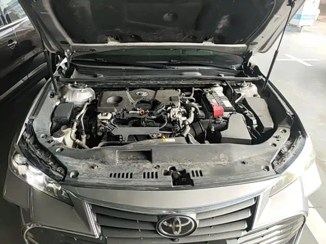 Toyota Avalon — Фото автомобиля 19