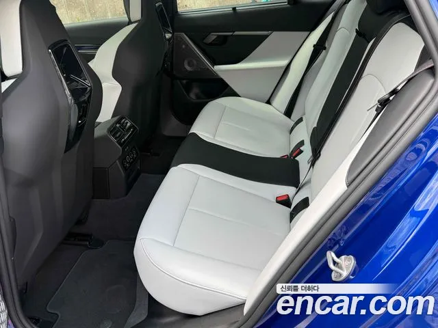 BMW M5 G90 — Фото автомобиля 19