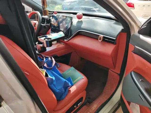 Dongfeng eπ 008 — Фото автомобиля 19