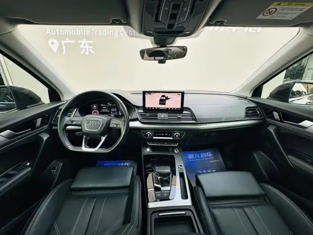 Audi Q5L — Фото автомобиля 6